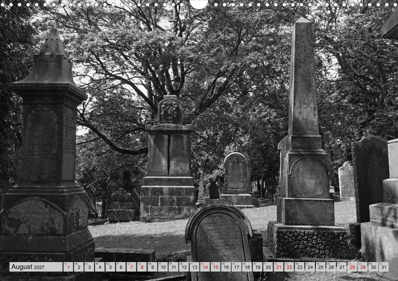 2027 A3 Ehrfürchtige Stille - Balgay Friedhof in Schottland