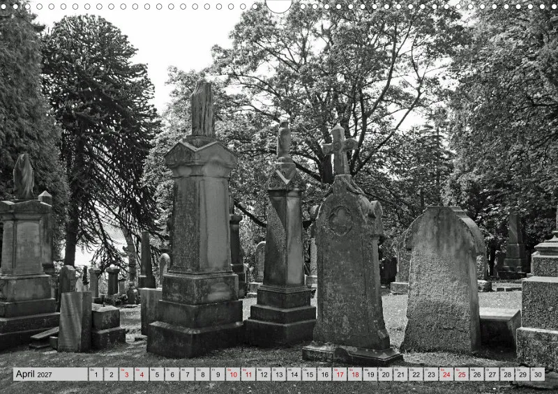 2027 A3 Ehrfürchtige Stille - Balgay Friedhof in Schottland