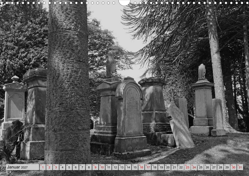 2027 A3 Ehrfürchtige Stille - Balgay Friedhof in Schottland