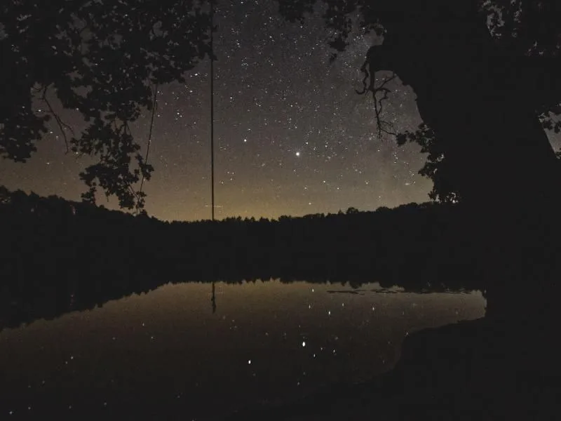 Sterne Über Einem See