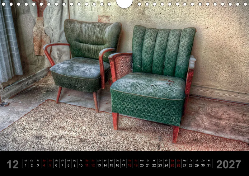 Stühle/Sessel in Lost Places - A4 - 2027