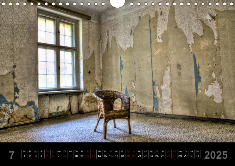 Stühle/Sessel in Lost Places - A4 - 2025