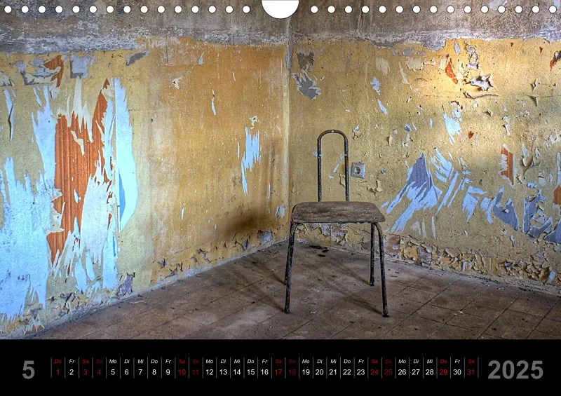 Stühle/Sessel in Lost Places - A4 - 2025