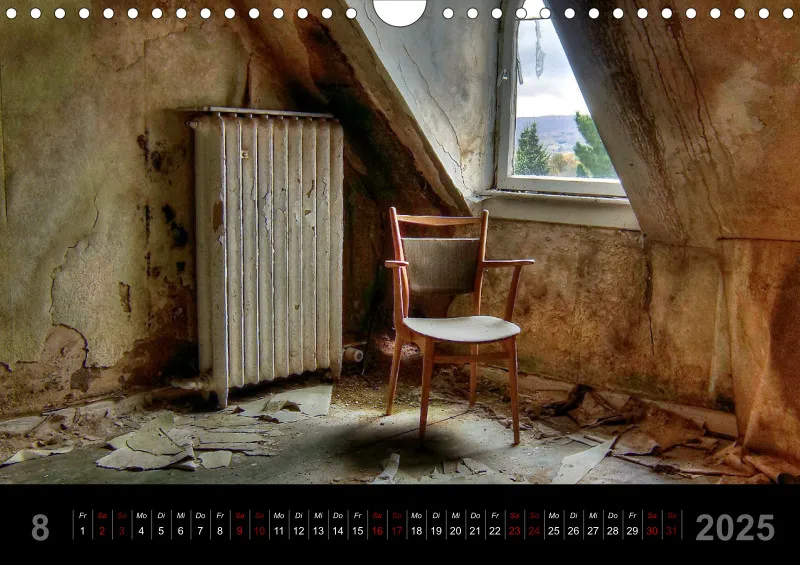 Stühle/Sessel in Lost Places - A4 - 2025