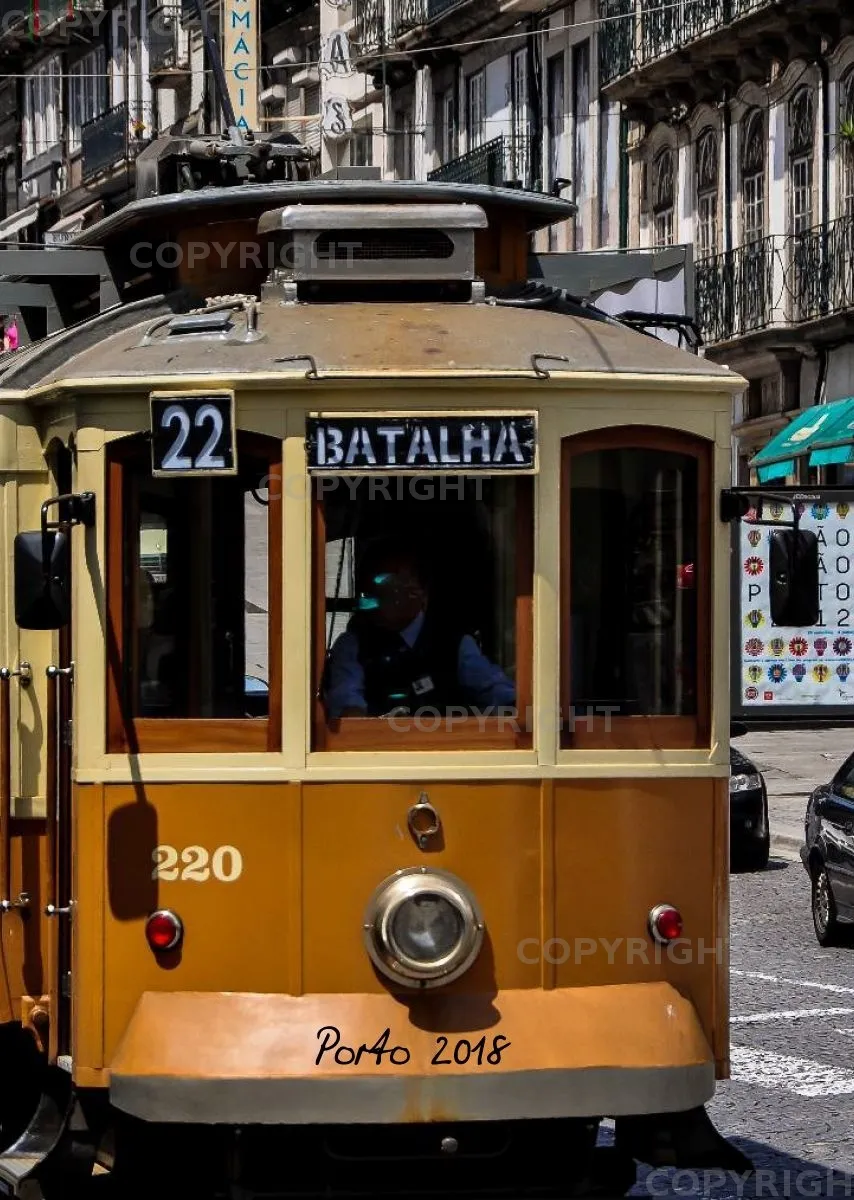 (19) Bildkalender A3 hoch - Porto 2018