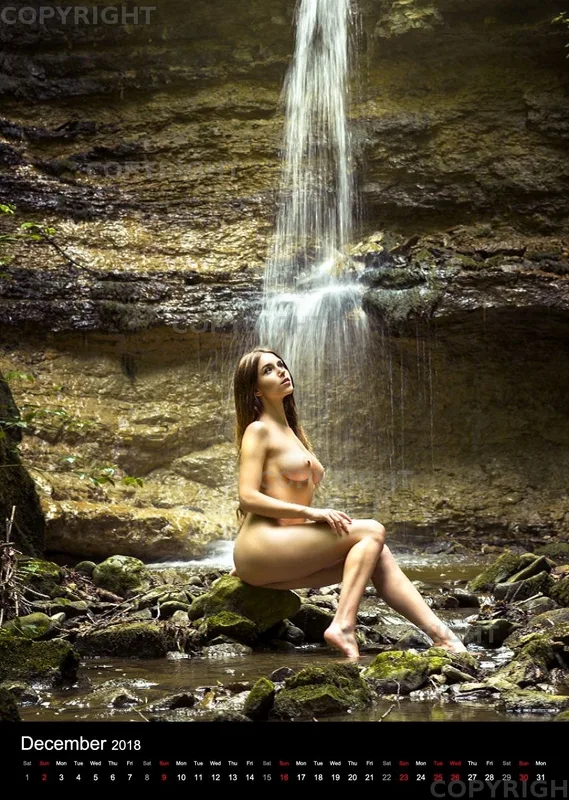 Nude in Nature 2018