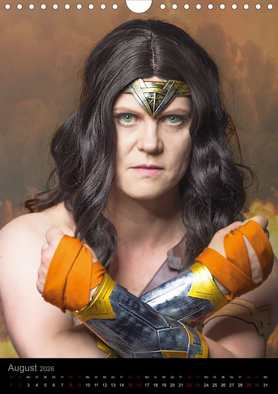 Heldinnen-Momente für das ganze Jahr – der Wonder-Woman-Cosplay-Kalender