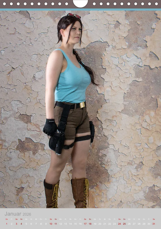 Zeitlose Eleganz trifft Abenteuer – der Lara-Croft-Cosplay-Kalender