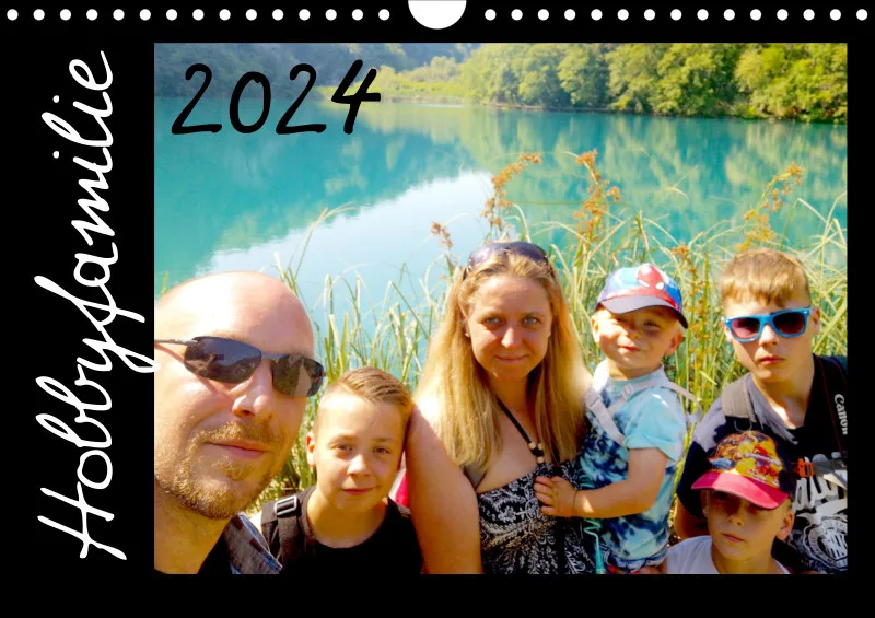 2024 Hobbyfamilie dunkel A4