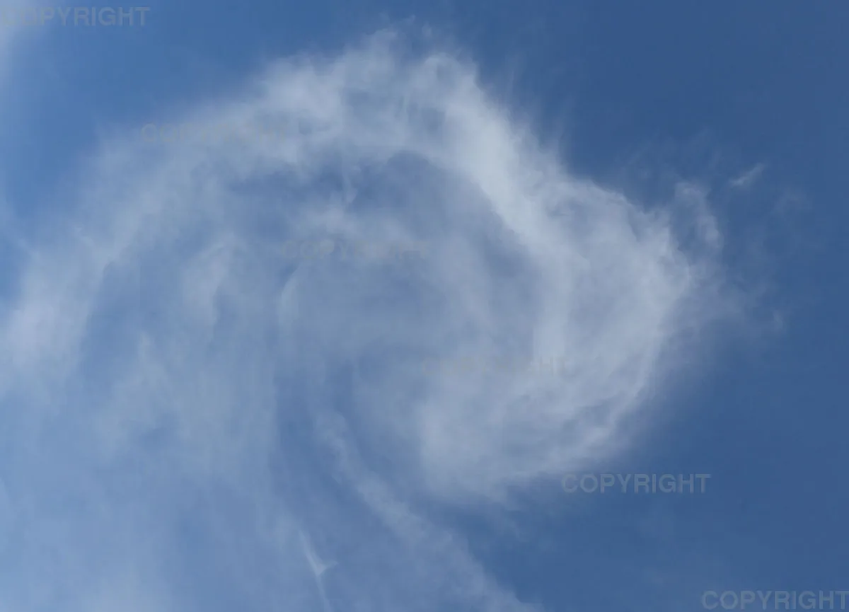 Grußkarte / Wolkenspirale