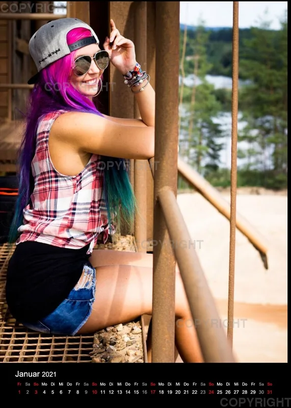 LadyTigra 2021 Tischkalender