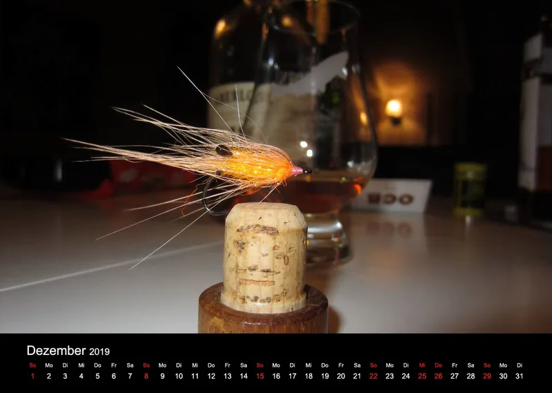 2019 (Design 15') Wandkalender mit schwarzem Kalendarium