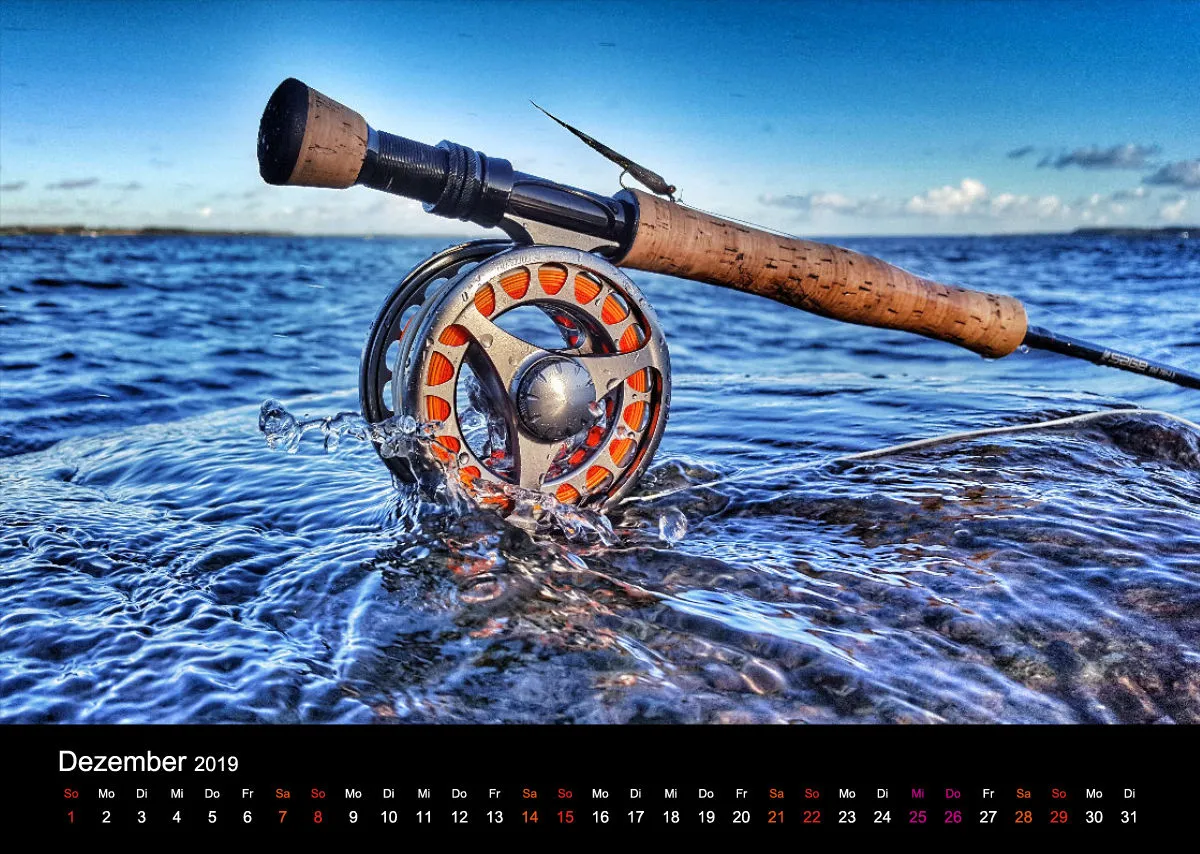 2019 (Design 18') Wandkalender mit schwarzem Kalendarium