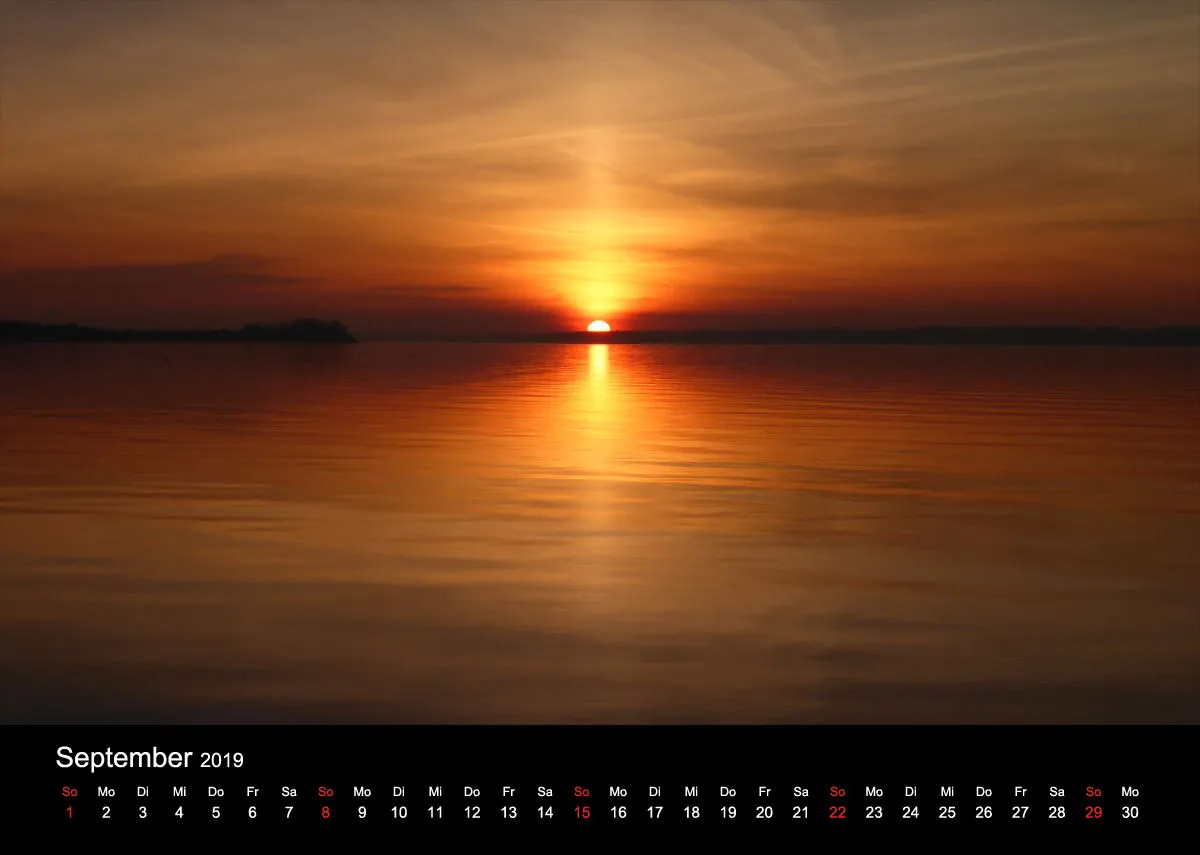 2019 (Design 17') Wandkalender mit schwarzem Kalendarium