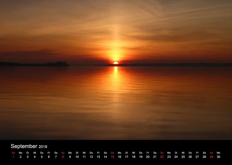 2019 (Design 17') Wandkalender mit schwarzem Kalendarium