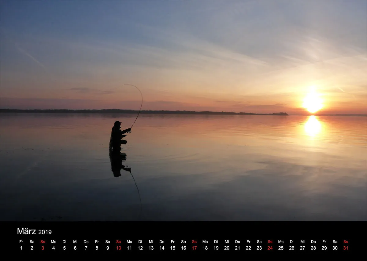 2019 (Design 17') Wandkalender mit schwarzem Kalendarium