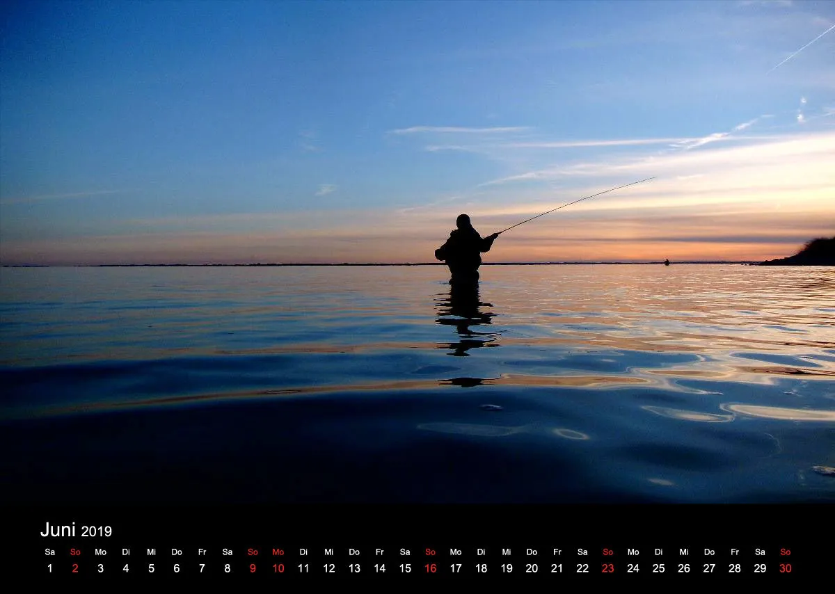 2019 (Design 15') Wandkalender mit schwarzem Kalendarium