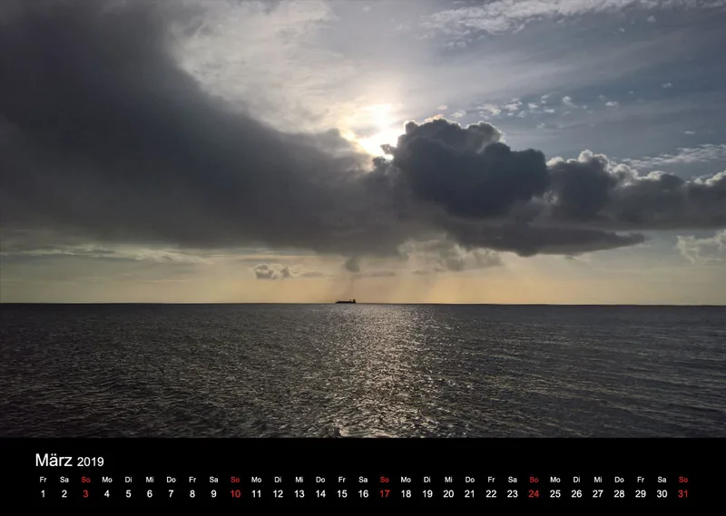 2019 (Design 18') Wandkalender mit schwarzem Kalendarium