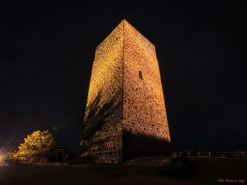 Leinwanddruck Schlossturm in Schwabsburg