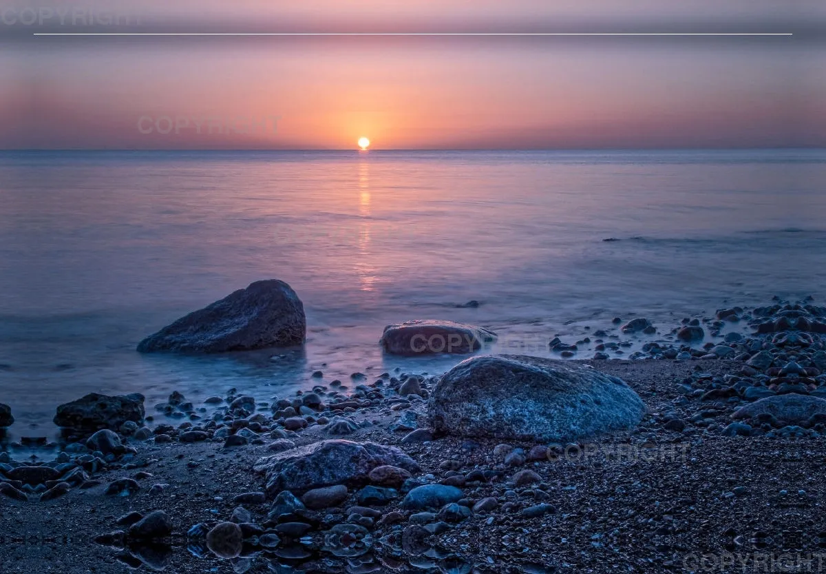 Foto-Leinwand (45x30cm) / Awakening