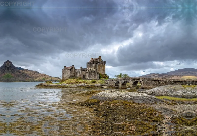 Foto-Leinwand (45x30cm) / Eilean Donan Castle