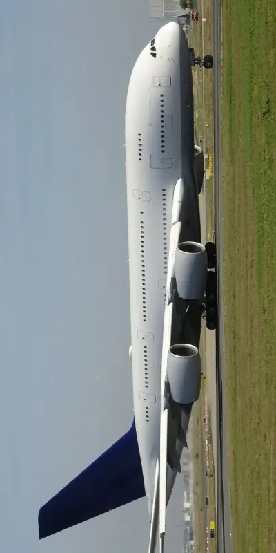 A380 Handtuch 50x100 cm – Der King der Lüfte für Bad, Strand & Reise
