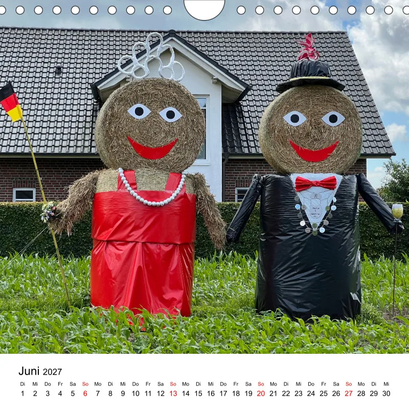 Strohfiguren