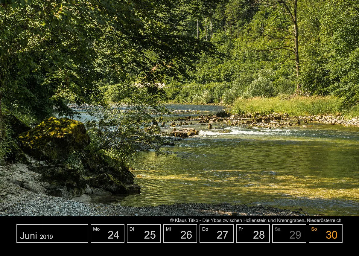 Wochenkalender auf schwarzem Hintergrund A5