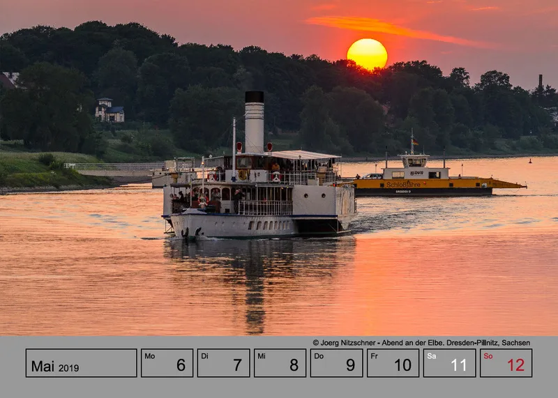 Wochenkalender auf grauem Hintergrund A5