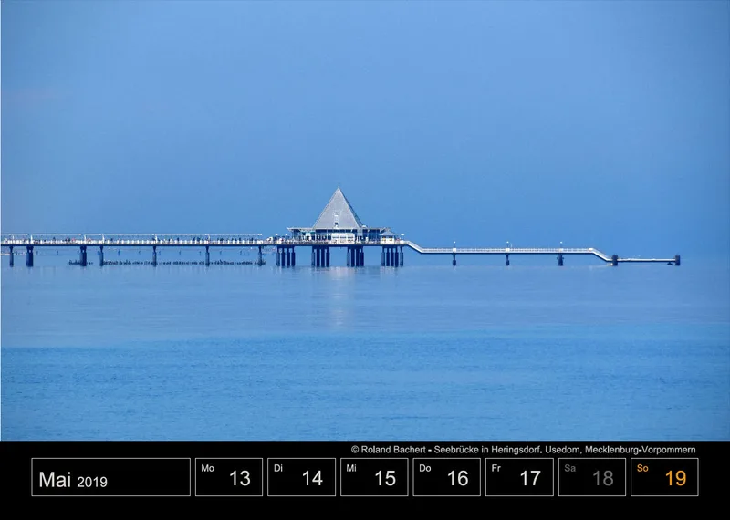 Wochenkalender auf schwarzem Hintergrund A4