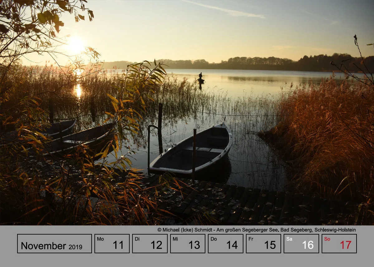 Tisch-Wochenkalender auf grauem Hintergrund A5