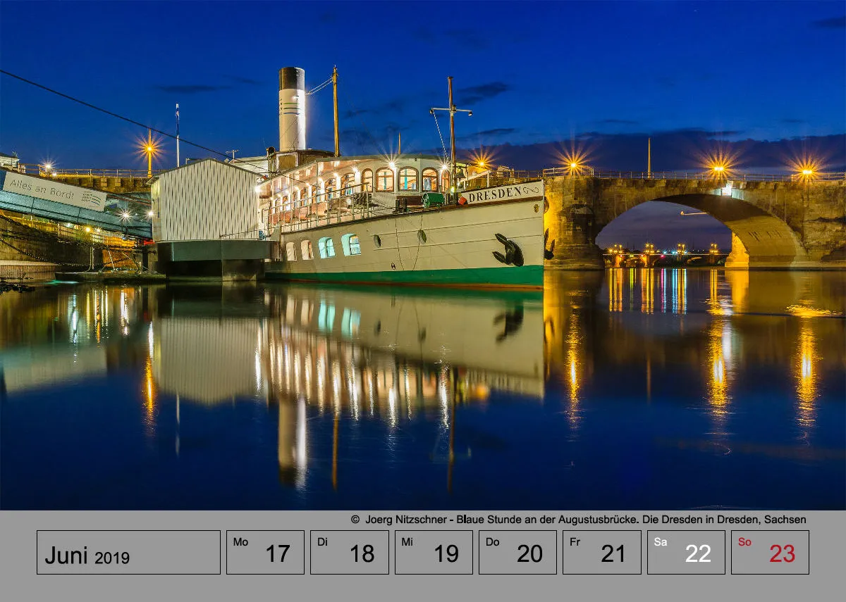 Wochenkalender auf grauem Hintergrund A4