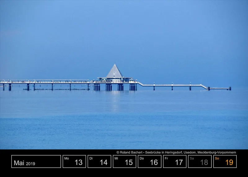 Tisch-Wochenkalender auf schwarzem Hintergrund A5
