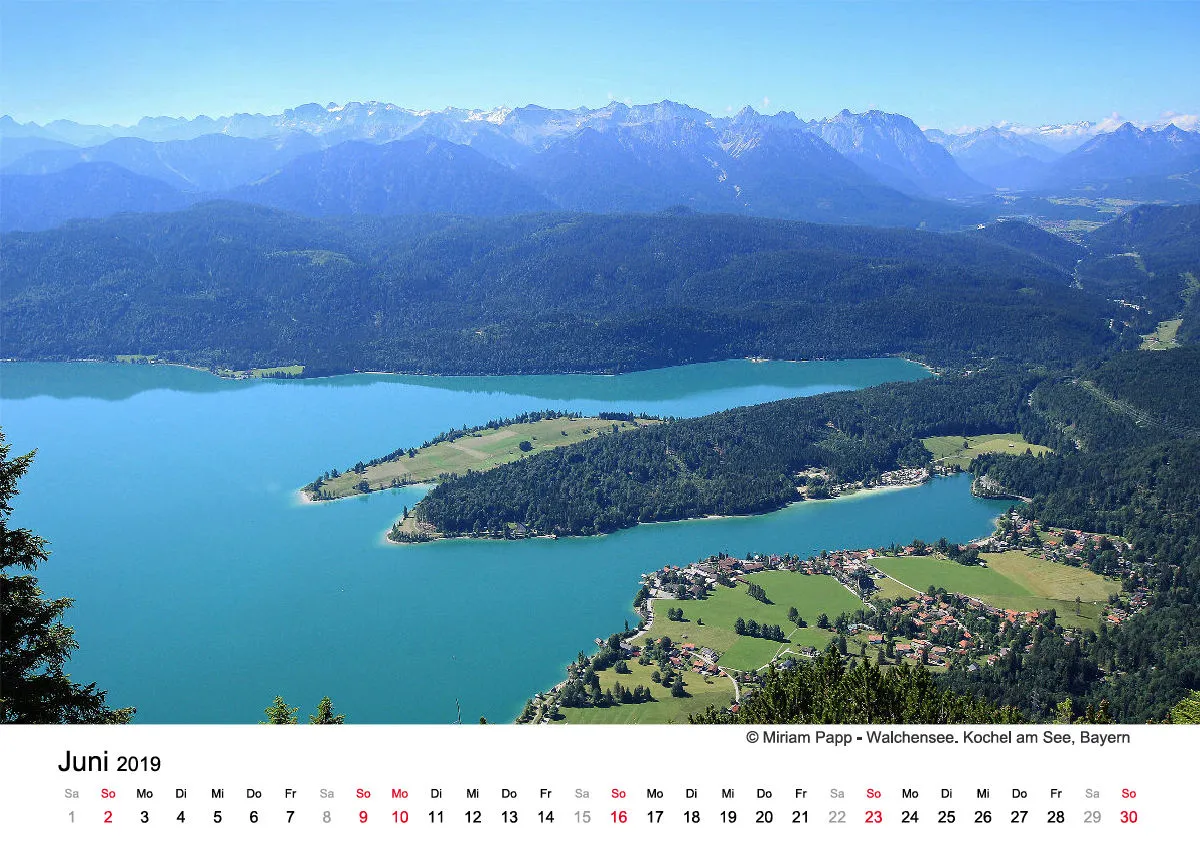 Monatskalender auf hellem Hintergrund A3