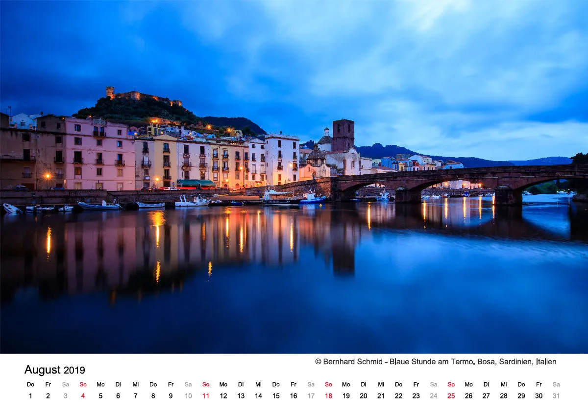 Monatskalender auf hellem Hintergrund A5