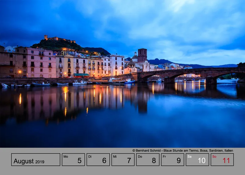 Tisch-Wochenkalender auf grauem Hintergrund A5