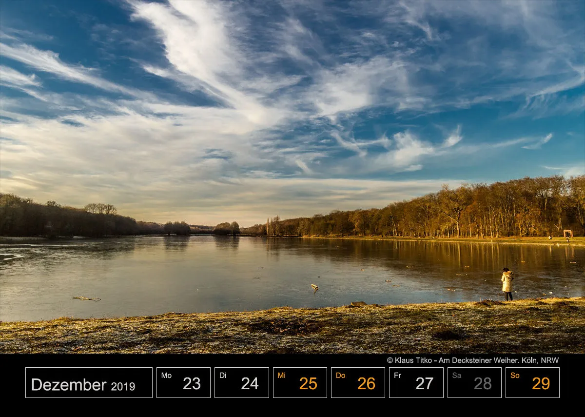 Wochenkalender auf schwarzem Hintergrund A4