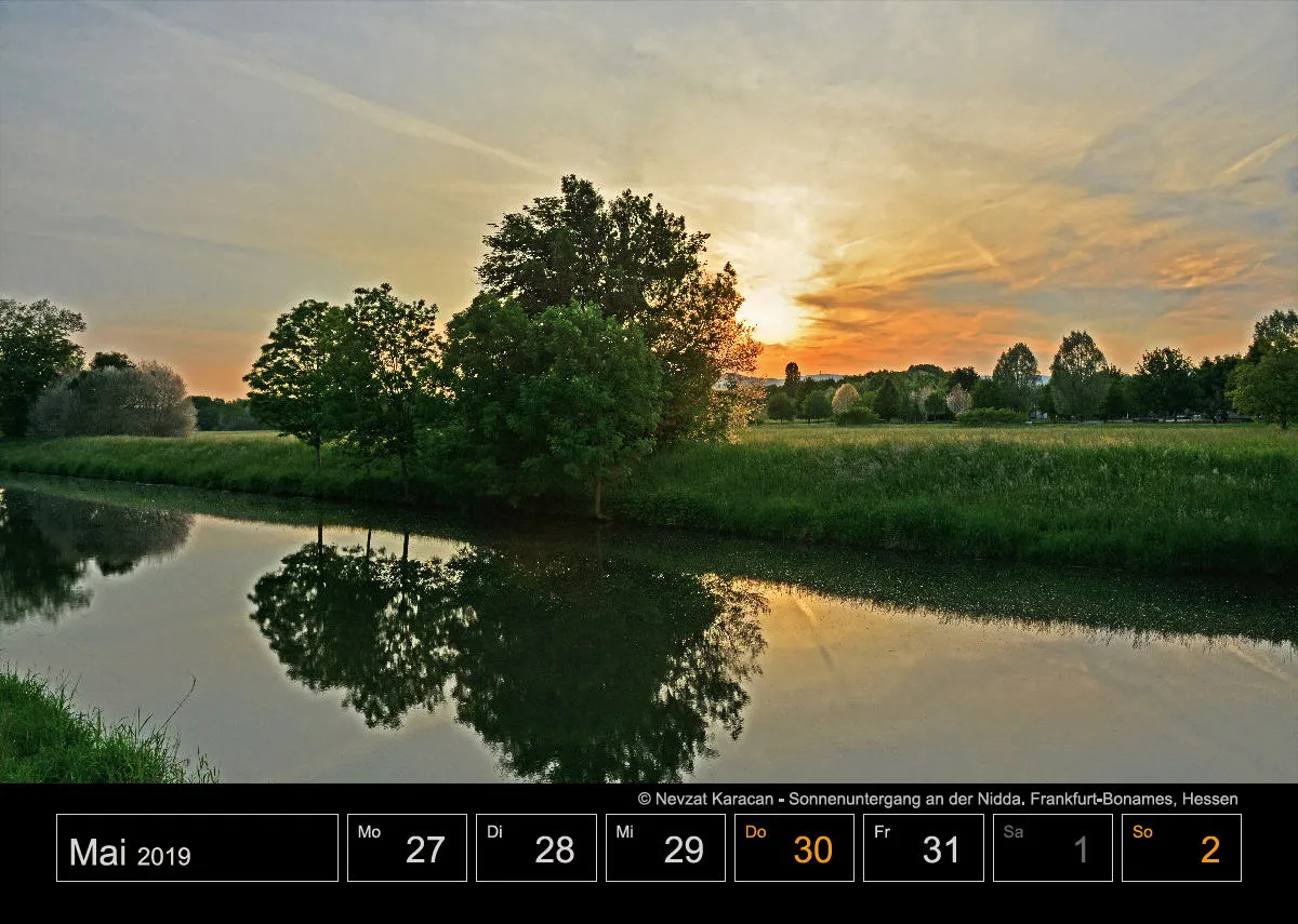Wochenkalender auf schwarzem Hintergrund A4