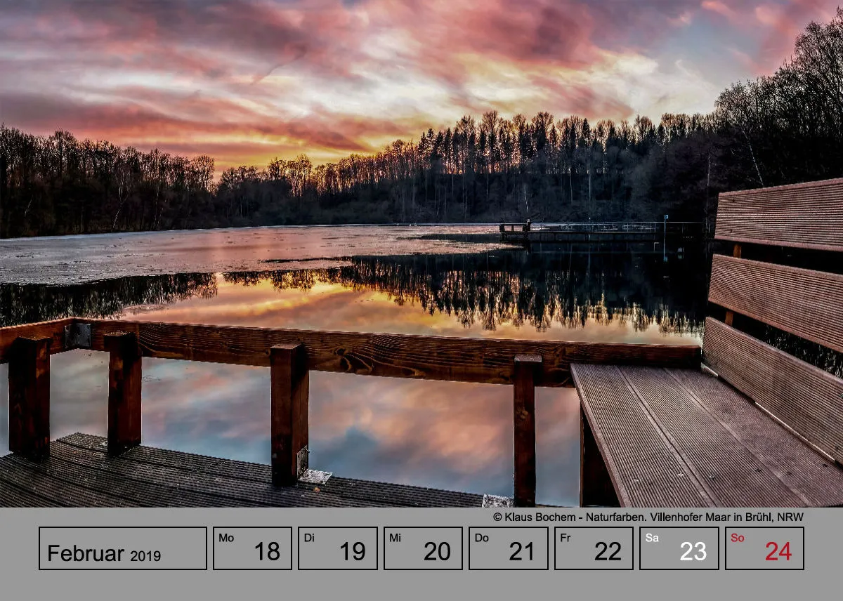 Tisch-Wochenkalender auf grauem Hintergrund A5
