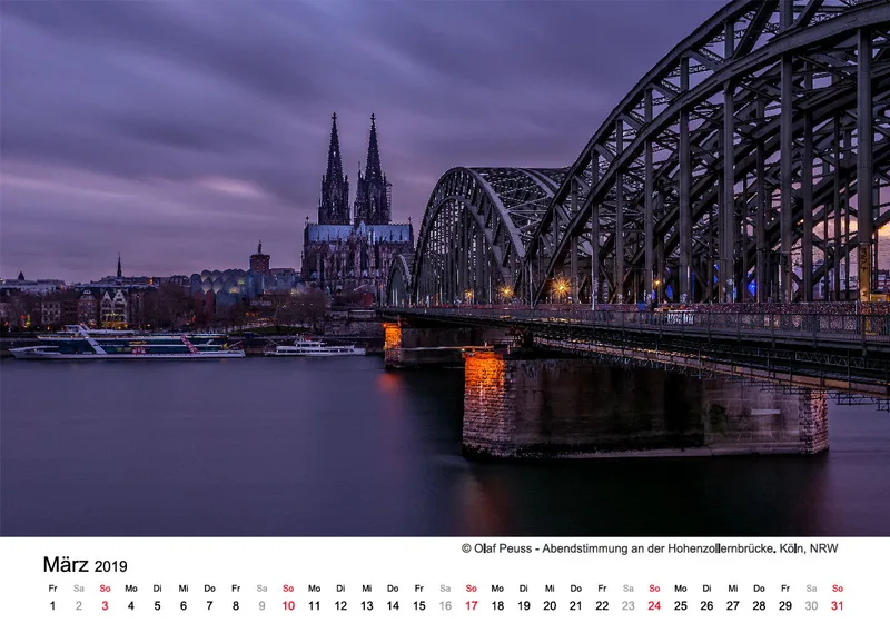 Monatskalender auf hellem Hintergrund A3