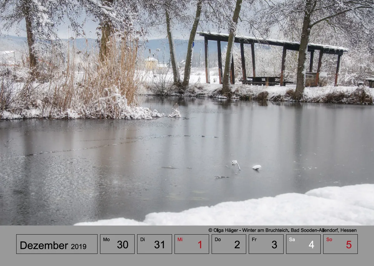 Wochenkalender auf grauem Hintergrund A4