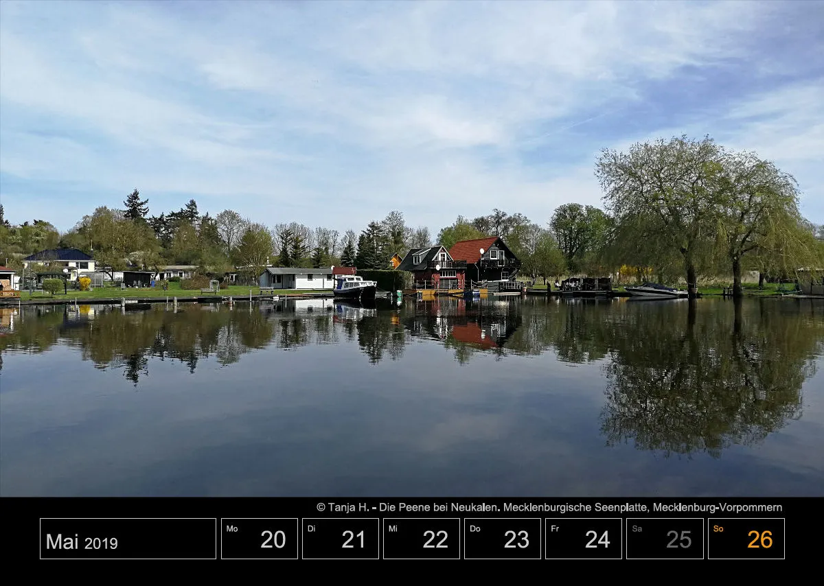 Wochenkalender auf schwarzem Hintergrund A3