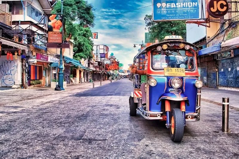 Tuk Tuk Khaosarn Road