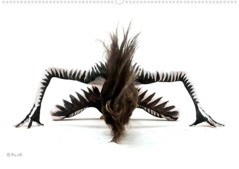 STRANGERS / BODYPAINTING & PHOTOGRAPHY FRU.CH