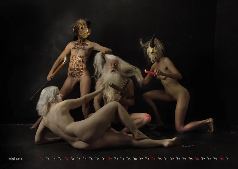 Fotokalender / Der Teufel steckt im Detail: Von Engeln & Teufeln
