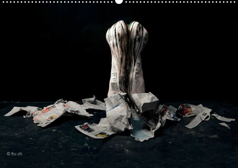 STRANGERS / BODYPAINTING & PHOTOGRAPHY FRU.CH