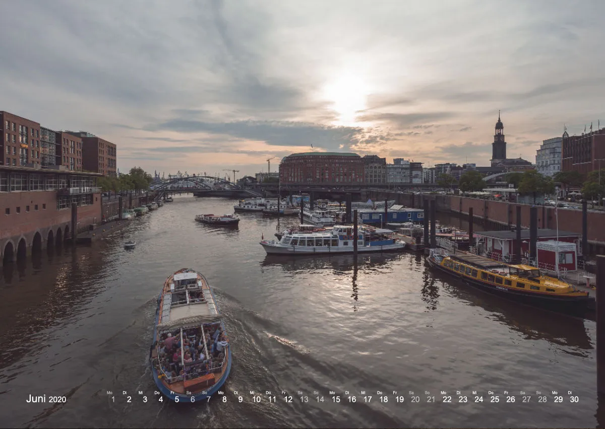HAMBURG - IN LOVE WITH THE CITY 2020 - A2 Wandkalender