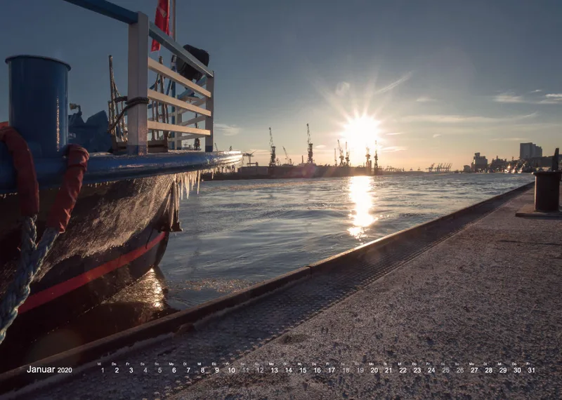 HAMBURG - IN LOVE WITH THE CITY 2020 - A4 Wandkalender