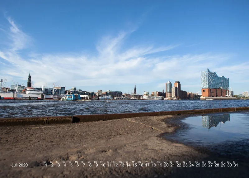 HAMBURG - IN LOVE WITH THE CITY 2020 - A5 Tischkalender