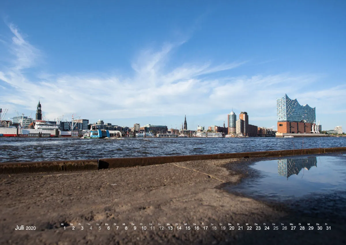 HAMBURG - IN LOVE WITH THE CITY 2020 - A2 Wandkalender